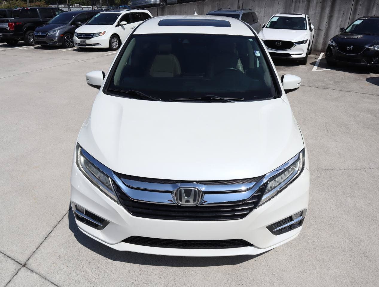 Used 2018 Honda Odyssey Elite image 11