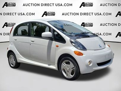 Used 2016 Mitsubishi i ES