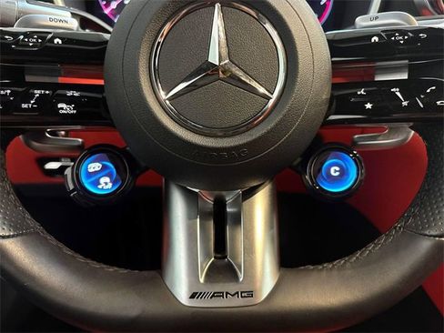 Used 2022 Mercedes-Benz SL 63 AMG 4MATIC image 20