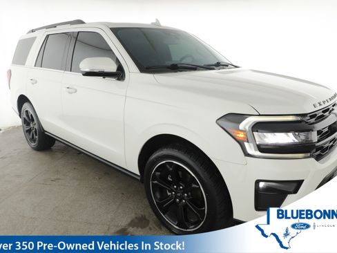 Used 2022 Ford Expedition Limited image 1