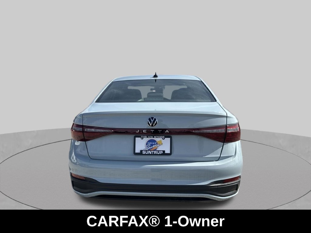 Used 2026 Volkswagen Jetta Sport FWD image 4