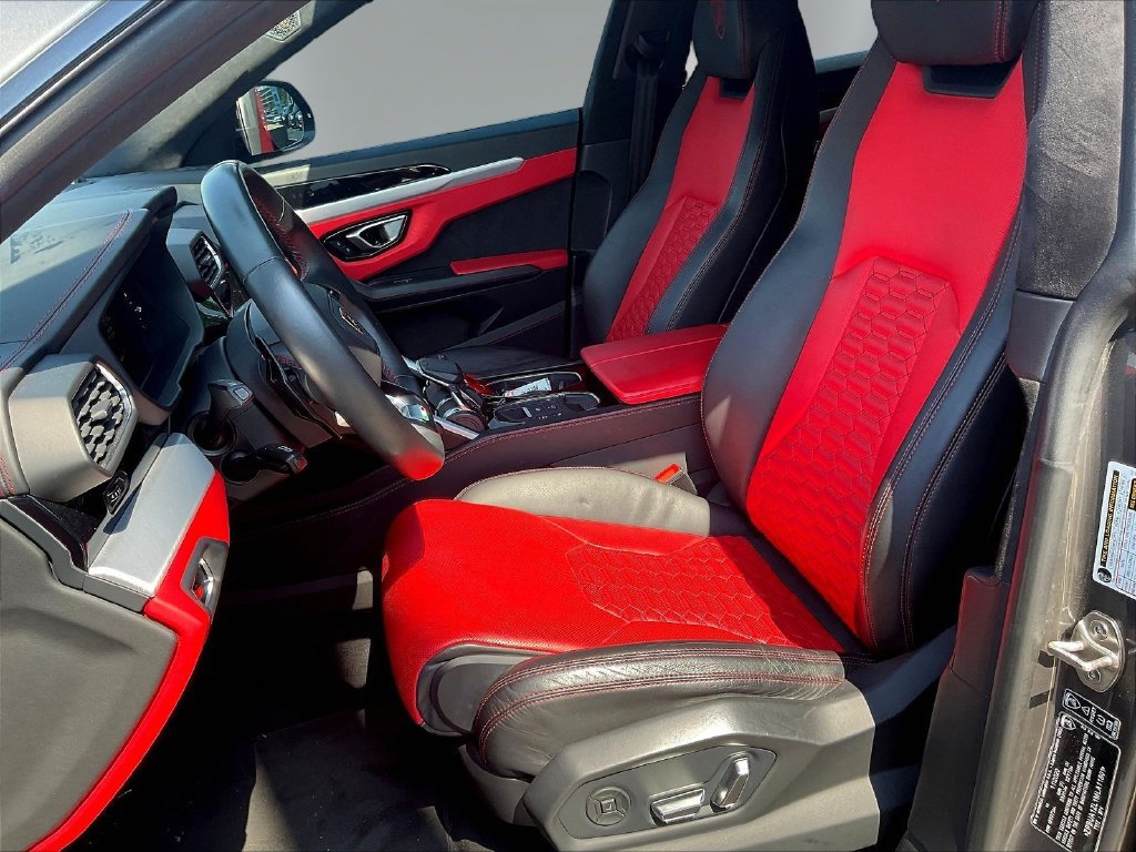 Used 2021 Lamborghini Urus AWD/4WD image 20