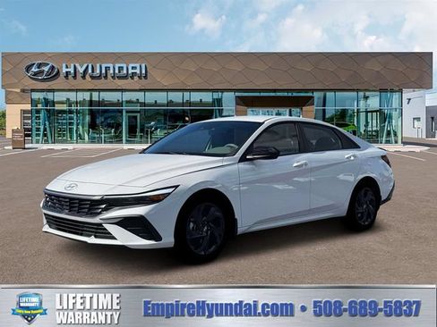 New 2026 Hyundai Elantra Sport FWD image 2