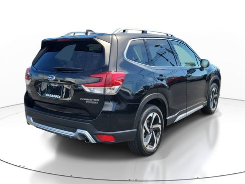 Certified 2024 Subaru Forester Touring AWD/4WD image 6