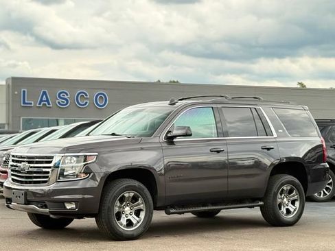 Used 2017 Chevrolet Tahoe LT w/ Luxury Package AWD/4WD image 1