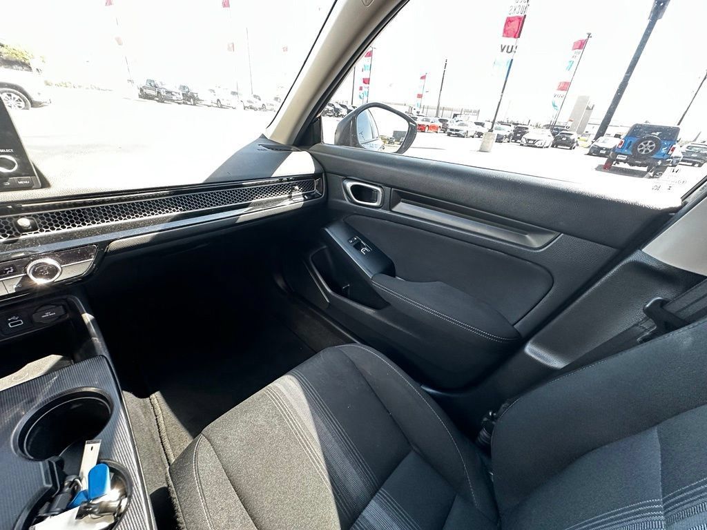 Used 2023 Honda Civic LX image 18