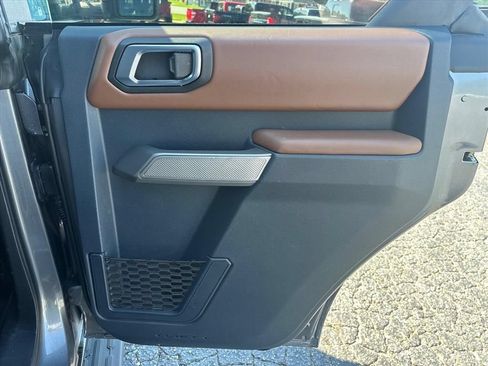 Used 2023 Ford Bronco Outer Banks AWD/4WD image 15
