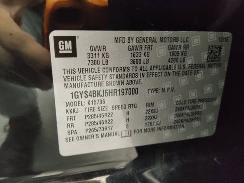 Used 2017 Cadillac Escalade Luxury image 33