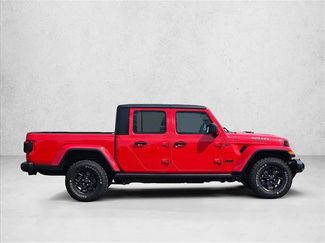 Used 2024 Jeep Gladiator Sport AWD/4WD video 4