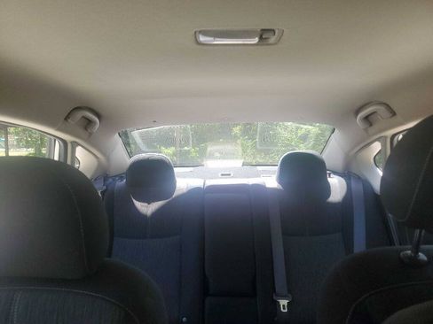 Used 2014 Nissan Sentra SV FWD image 34
