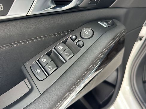 New 2026 BMW X5 sDrive40i RWD image 30
