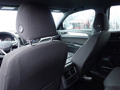 Used 2020 Volkswagen Atlas Cross Sport S image 16