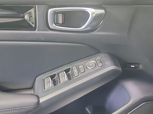 Used 2022 Honda Civic Touring image 25