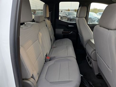 Used 2021 GMC Sierra 1500 SLE image 29