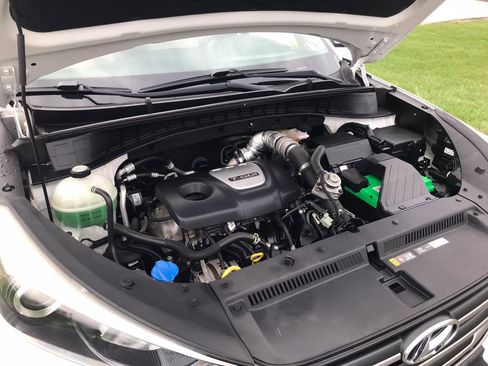 Used 2017 Hyundai Tucson Sport w/ Cargo Package image 57