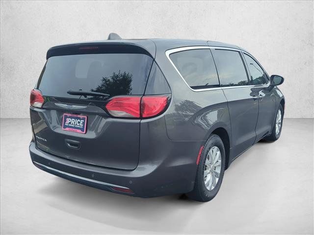 Used 2018 Chrysler Pacifica Touring Plus FWD image 5