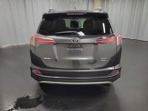 Used 2016 Toyota RAV4 XLE AWD/4WD image 7