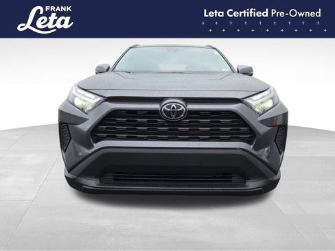 Used 2025 Toyota RAV4 XLE image 16