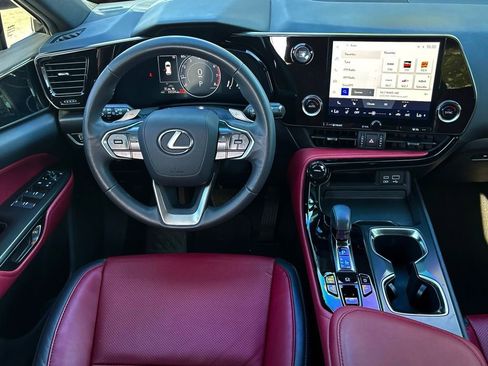 Used 2023 Lexus NX 350 AWD image 17