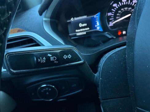 Used 2019 Lincoln MKZ Reserve w/ Luxury Package image 39