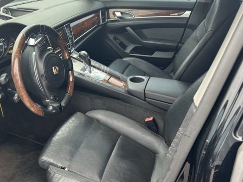 Used 2012 Porsche Panamera 4 image 7