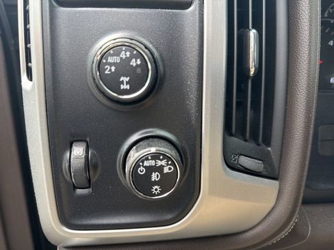 Used 2014 GMC Sierra 1500 SLT w/ SLT Crew Cab Value Package image 11