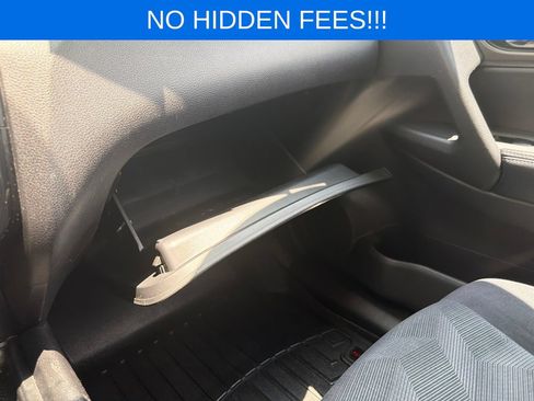 Used 2016 Nissan Rogue S AWD/4WD image 26