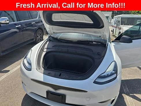 Used 2023 Tesla Model Y Long Range AWD/4WD image 3