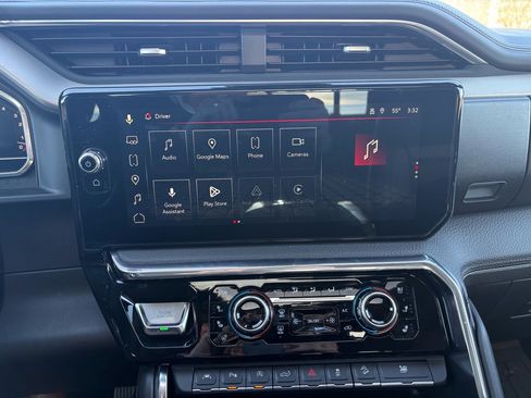 Used 2024 GMC Sierra 1500 Denali image 25