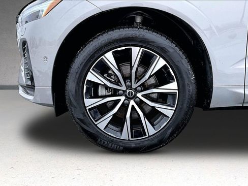 Certified 2023 Volvo XC60 B5 Plus w/ Protection Package Premier AWD/4WD image 33