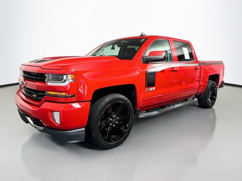 Used 2017 Chevrolet Silverado 1500 LT w/ Rally 2 Edition AWD/4WD image 10