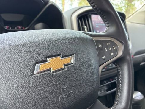 Used 2017 Chevrolet Colorado Z71 image 28