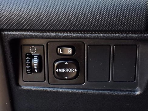 Used 2006 Scion xA FWD image 15