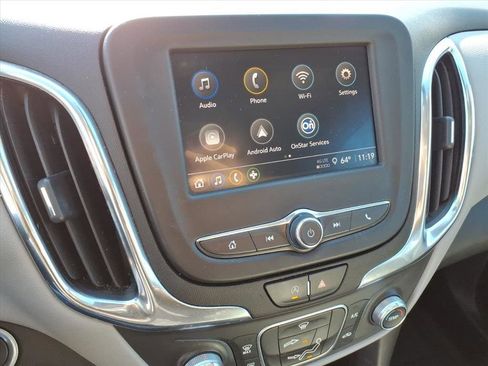 Used 2022 Chevrolet Equinox LT image 30