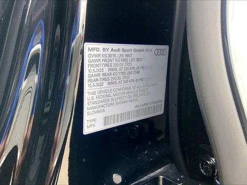 Used 2026 Audi RS Q8 performance image 35