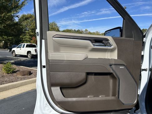 New 2026 Chevrolet Silverado 1500 LTZ w/ Z71 Off-Road Package image 55