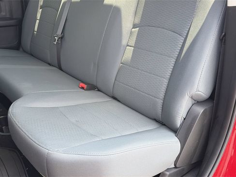 Used 2018 RAM 2500 Tradesman w/ Chrome Appearance Group AWD/4WD image 26