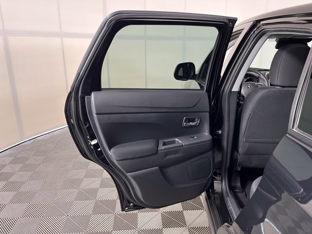 Used 2026 Mitsubishi Outlander Sport LE AWD/4WD image 31