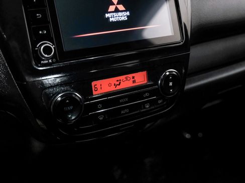 Used 2024 Mitsubishi Mirage ES FWD image 30