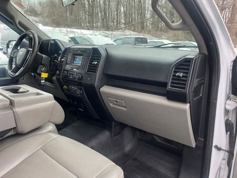 Used 2017 Ford F150 XL w/ Equipment Group 101A Mid image 24