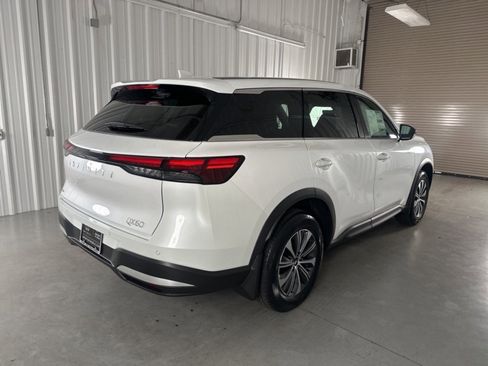 Used 2026 INFINITI QX60 Pure image 7