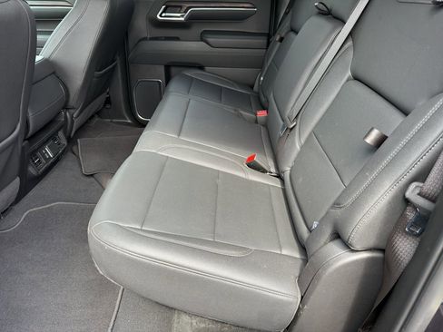 Used 2024 GMC Sierra 1500 SLT image 23