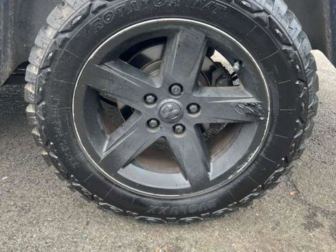 Used 2014 RAM 1500 Express w/ Ram Charger Package image 15