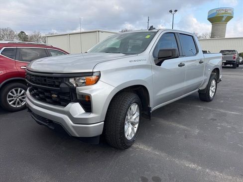 Used 2022 Chevrolet Silverado 1500 Custom image 9