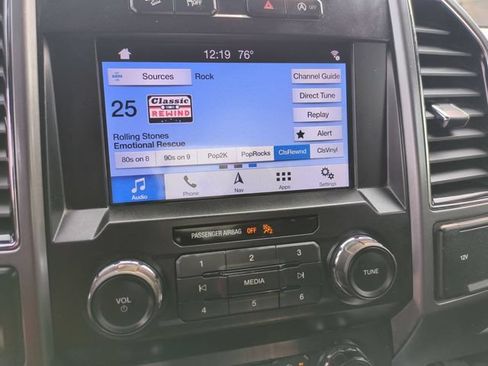 Used 2019 Ford F150 XLT w/ Equipment Group 302A Luxury AWD/4WD image 13