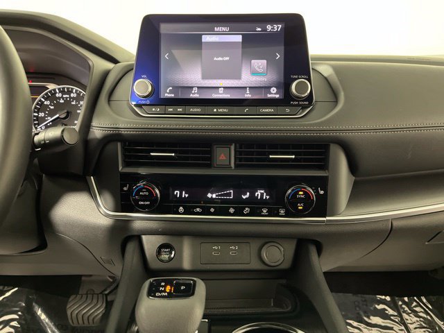 Certified 2025 Nissan Rogue SV w/ SV Premium Package FWD image 25