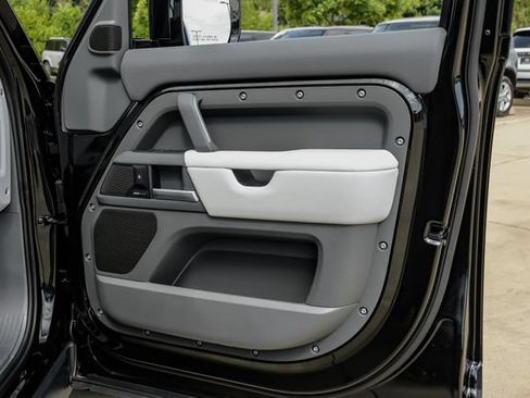 New 2026 Land Rover Defender 110 S AWD/4WD image 57