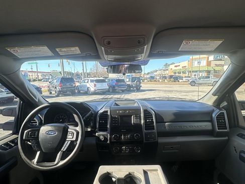 Used 2019 Ford F250 XLT image 12