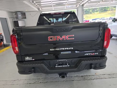 Certified 2024 GMC Sierra 1500 AT4X w/ AT4X AEV Edition AWD/4WD image 4