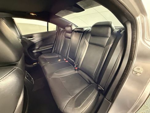 Used 2015 Dodge Charger SXT w/ Premium Group image 24